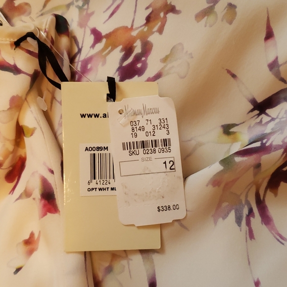 ALI-RO 100% Silk Dress - Picture 4 of 5